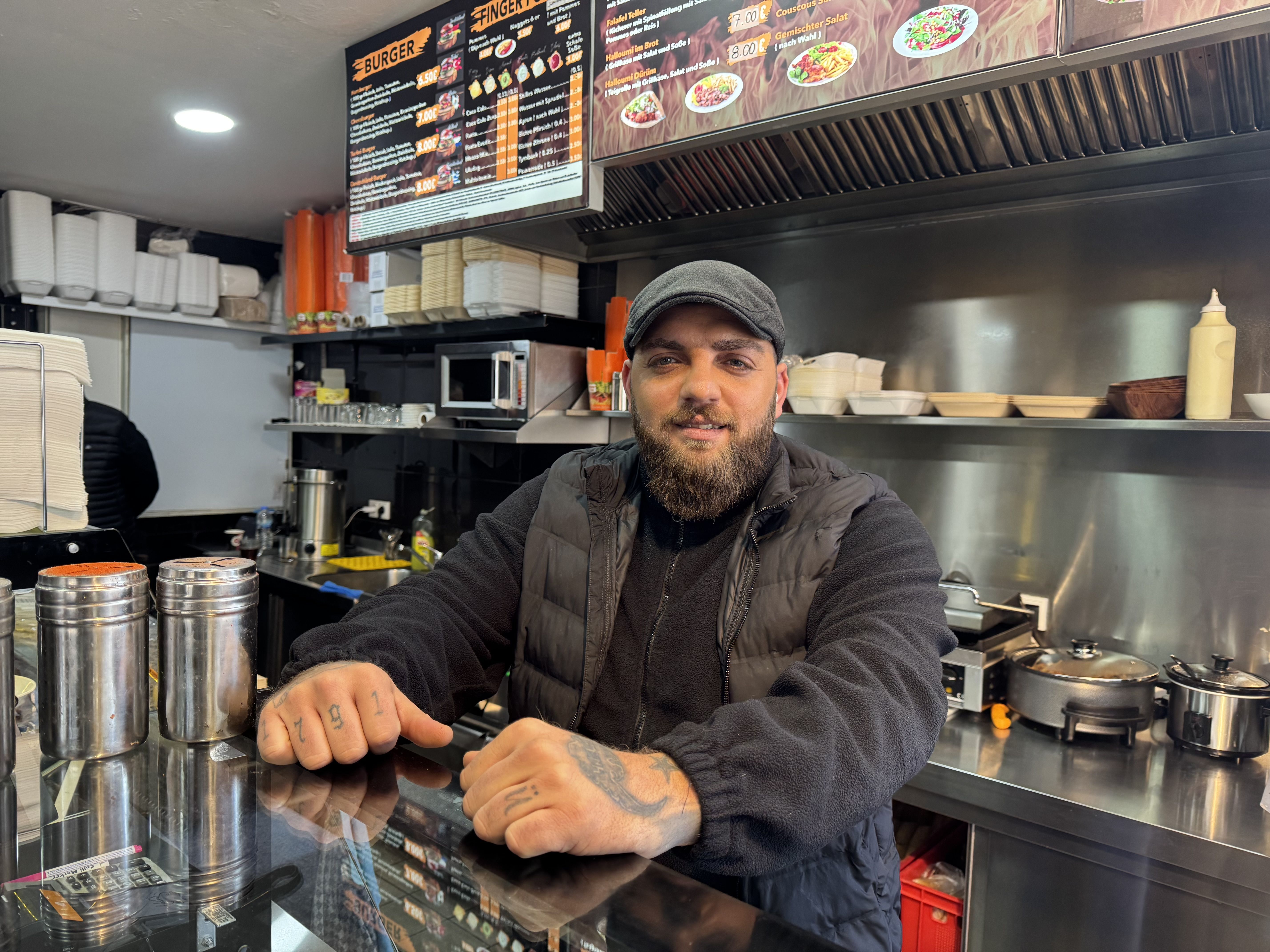 Mit Alles und ohne Deutsch? Döner-Chef sauer auf Jugend-Slang