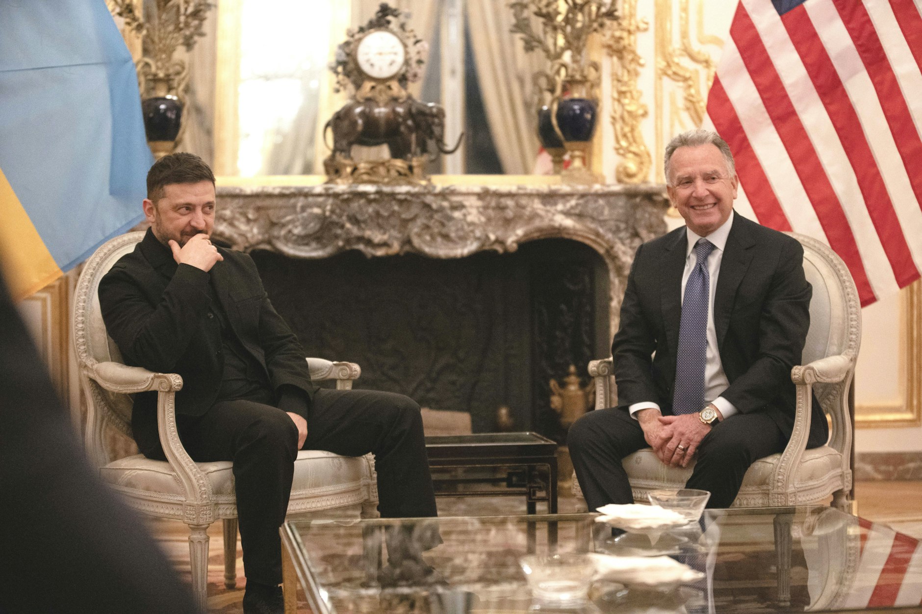 Ein gemeinsames Treffen zwischen Vertretern der Ukraine, Russlands und der USA hat es seit Kriegsbeginn vor fast vier Jahren noch nicht gegeben.