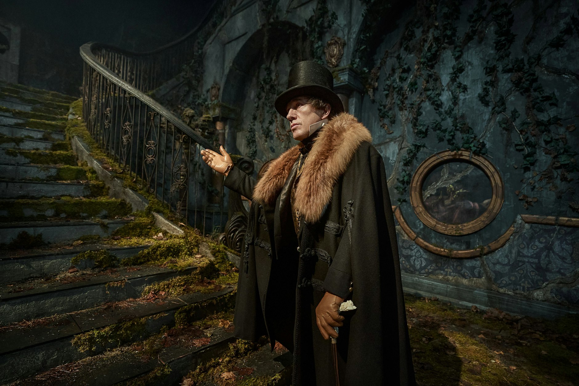 Christoph Waltz hat eine kleine, aber feine Rolle in Guillermo del Toros „Frankenstein“.