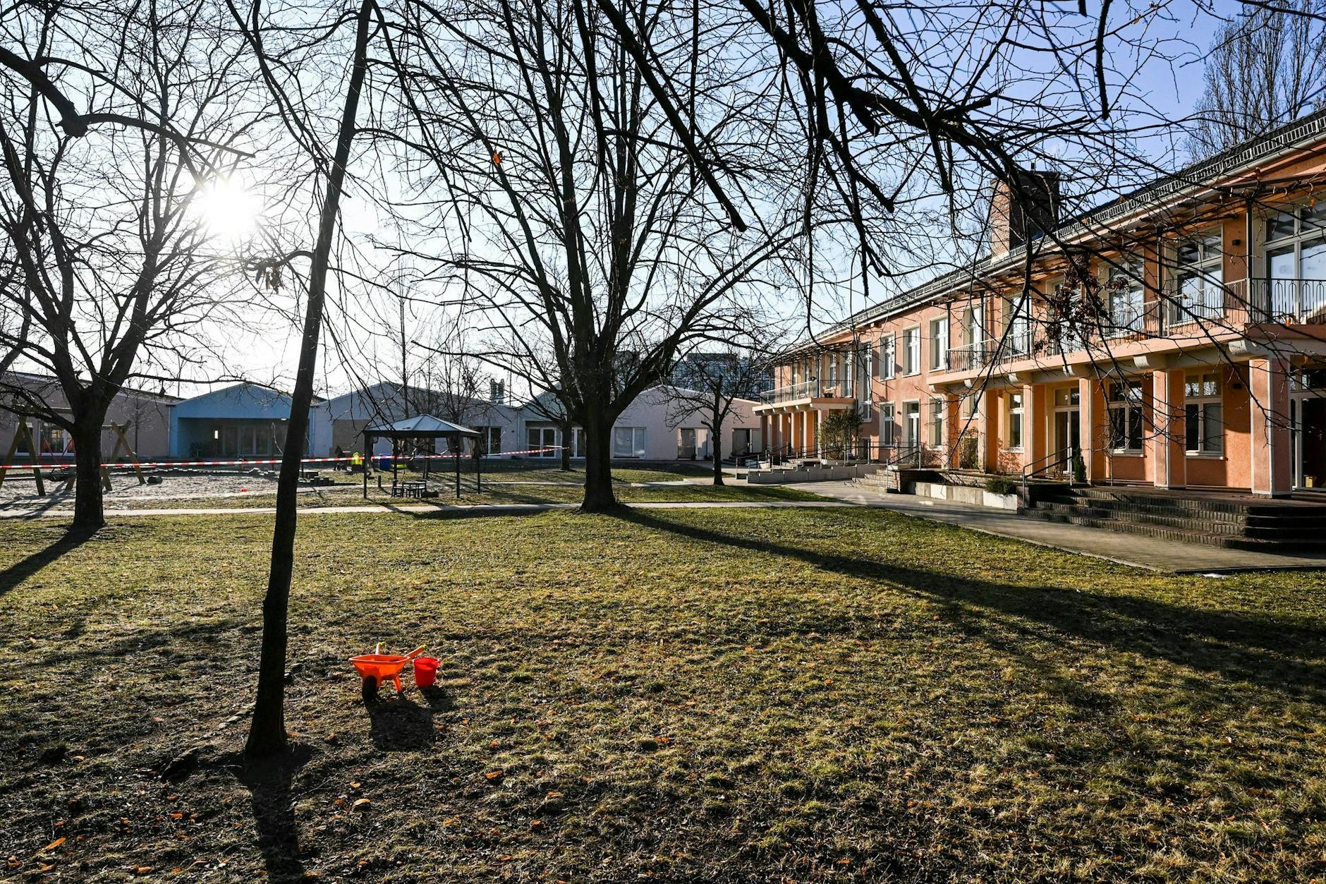 Diese malerische Kita in Niederschöneweide ist zum grausamen Unfallort geworden.