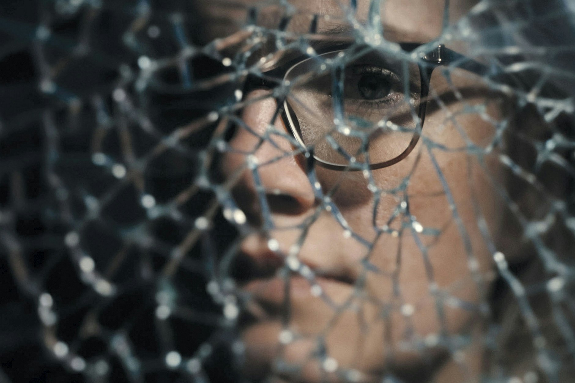 Henriette Wunderlich will nun sichtbar werden - deswegen hat sie ihr Buch unter ihrem richtigen Namen veröffentlicht.