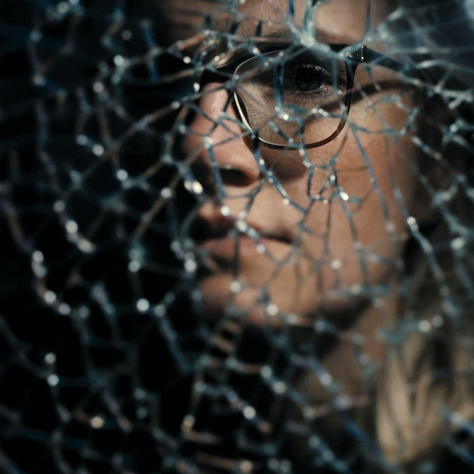 50 Messerstiche: Ein Mordversuch hinter einer perfekten Fassade