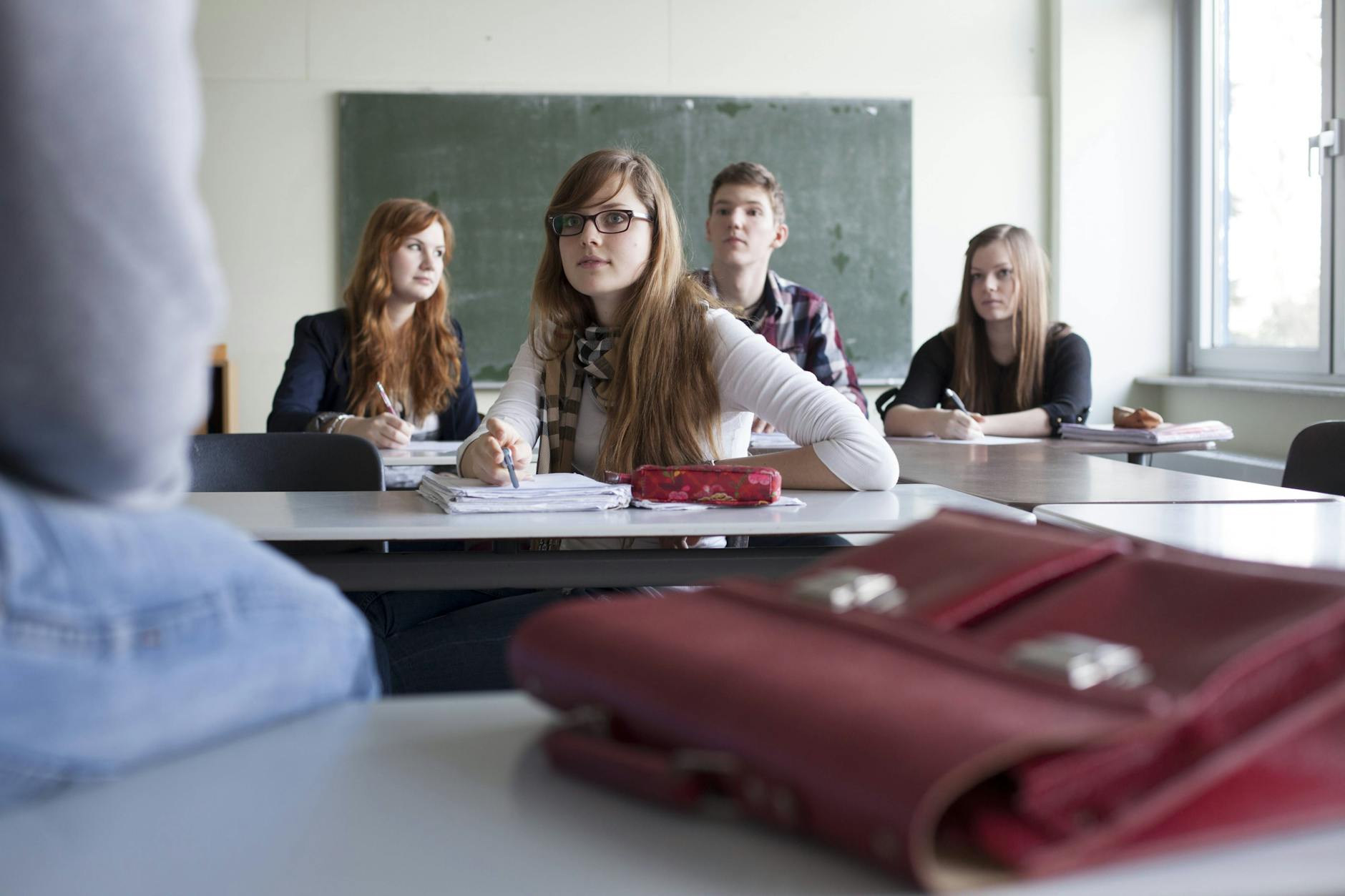 „Man muss sich ja folgende Frage stellen: Wie kam man ausgerechnet in Berlin auf die Idee, die Beschäftigung mit der DDR-Geschichte der Freiwilligkeit zu überantworten?“