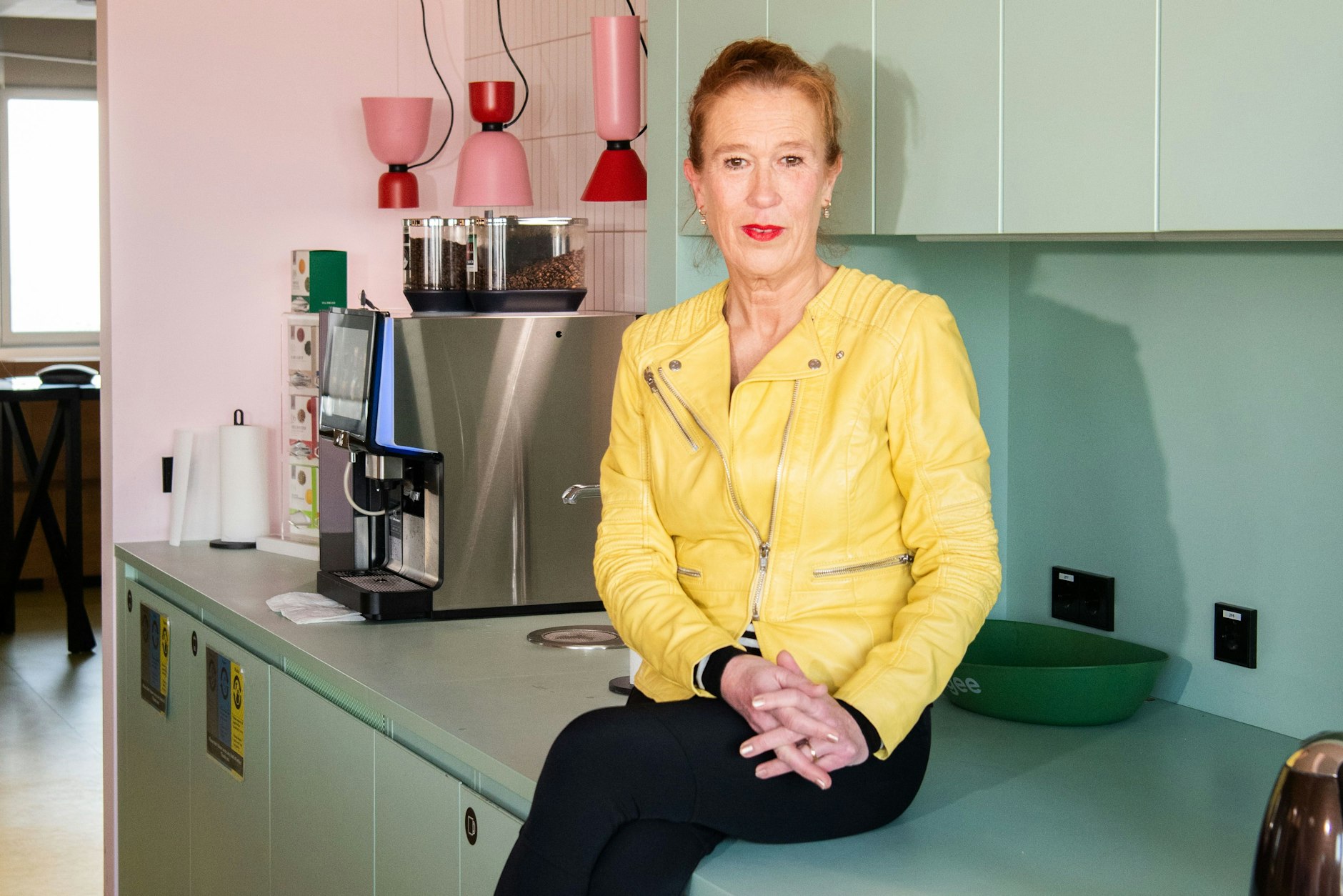 Räumen Sie nie hungrig auf, es ist anstrengend, sich mit den Dingen auseinanderzusetzen.