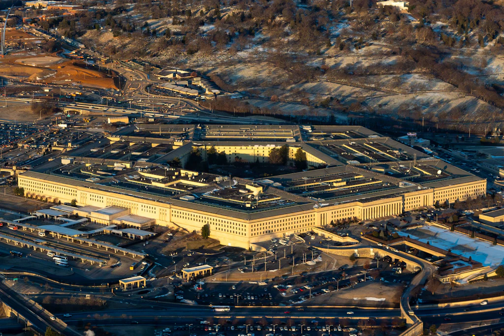 Neue Pentagon-Strategie: China nicht mehr oberste Priorität – Europa soll sich selbst verteidigen