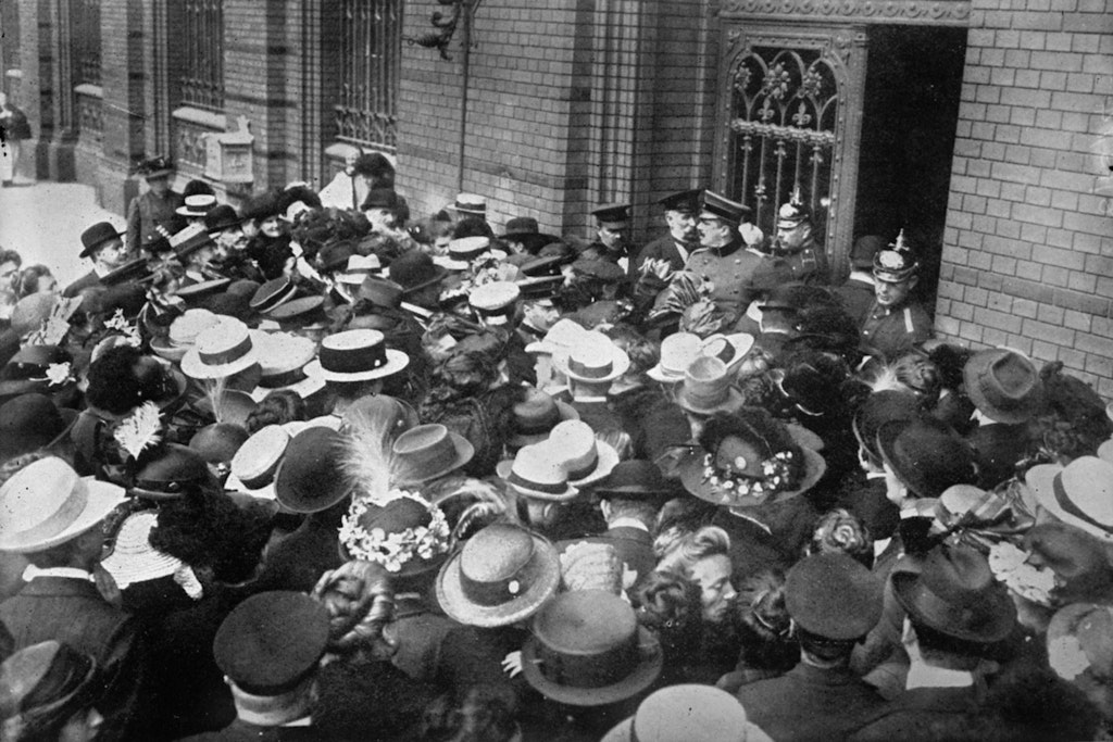 Fake News: Was im Jahr 1908 zu einem Sturm auf eine Berliner Bank führte