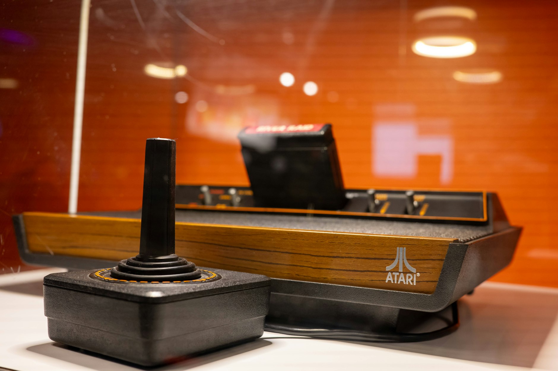 Atari-Spielkonsole im Nationalen Spielzeugmuseum der USA in Rochester, New York