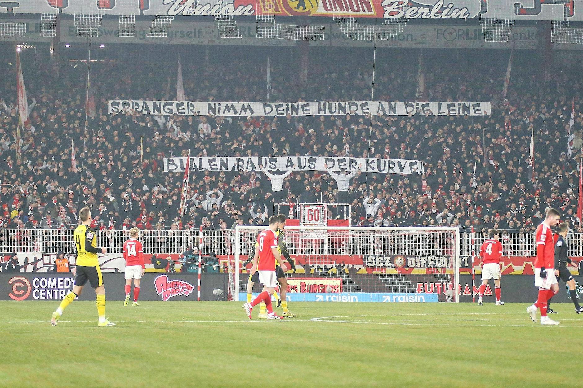 „Bullen raus aus der Kurve“ – Union-Fans solidariseren sich mit Hertha