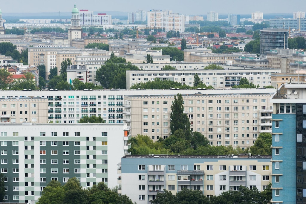 Wohneigentum unter Beschuss – Experten warnen: Berliner SPD treibt Investoren aus der Stadt