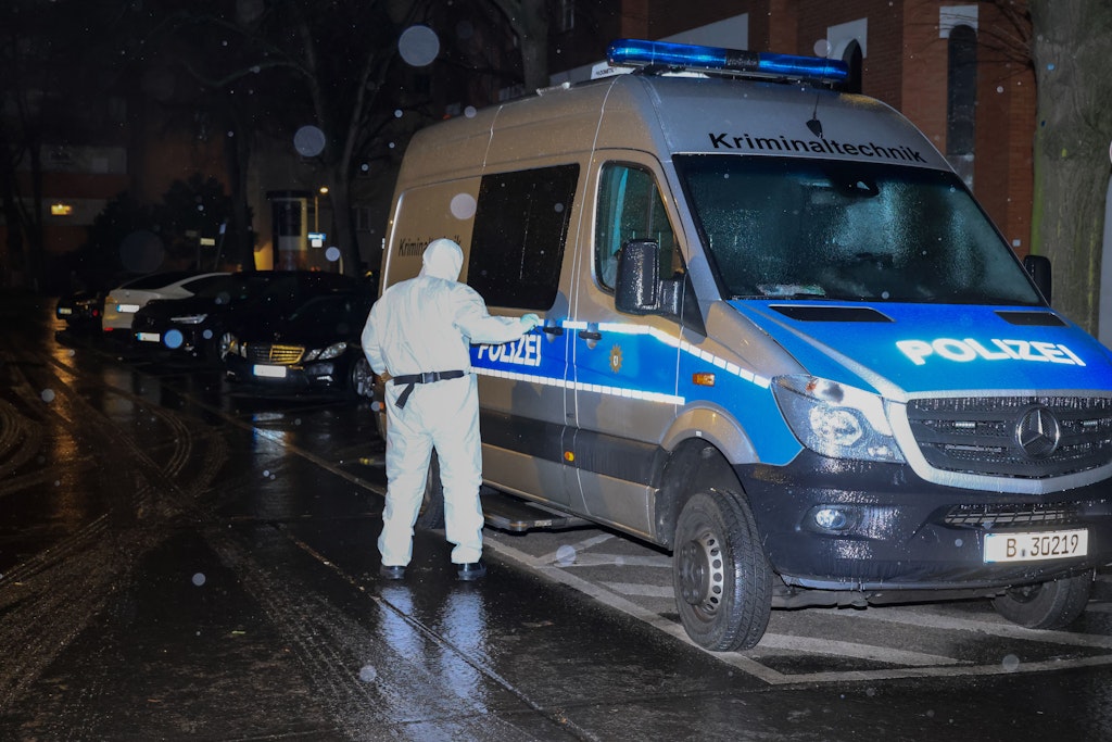 Bluttat in der Wichmannstraße: Polizei ermittelt wegen versuchten Totschlags