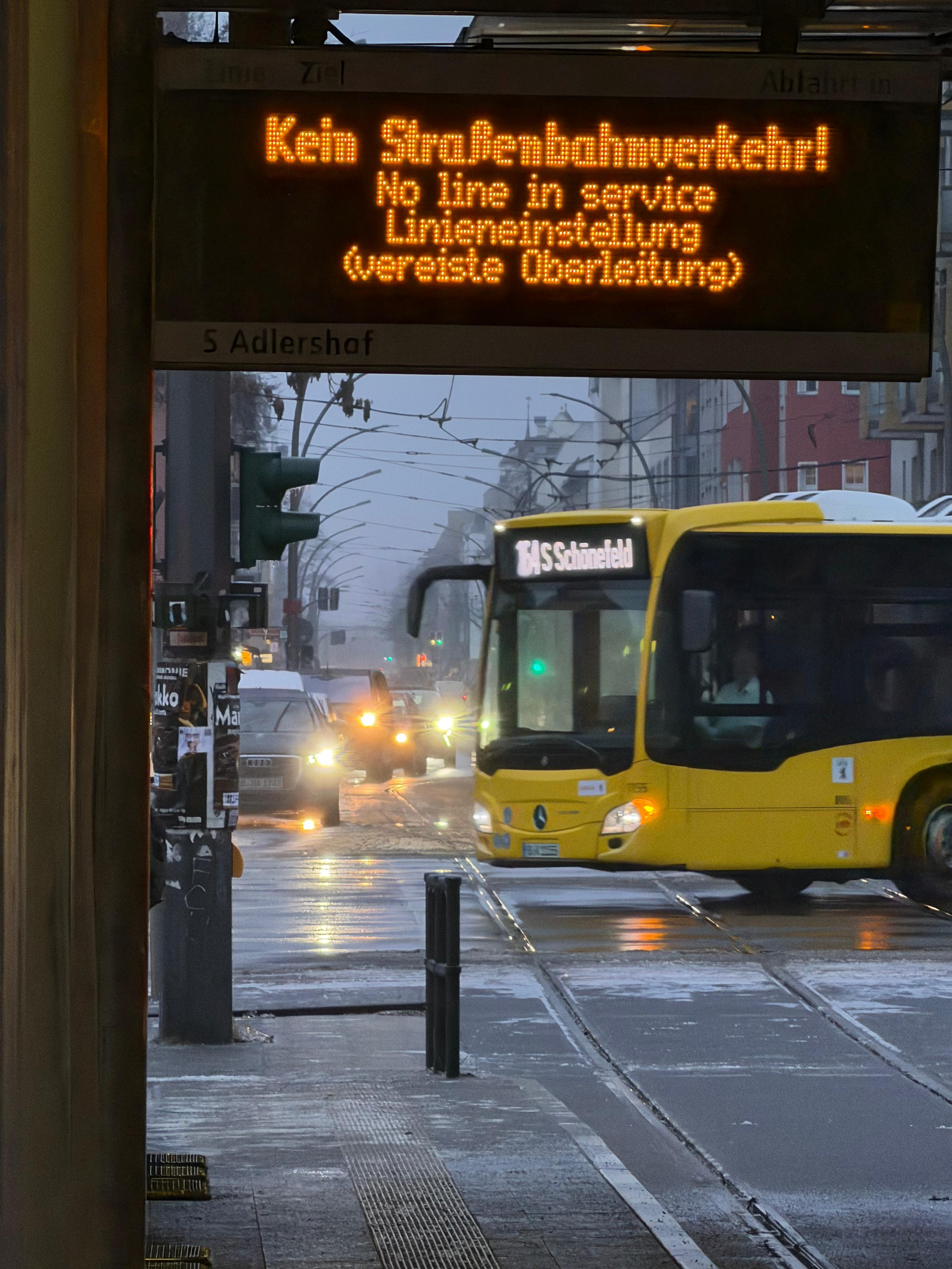 Berlin friert ein: Deutschlands größtes Straßenbahnnetz bis Dienstag lahmgelegt