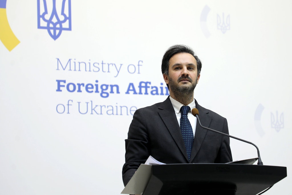 Schröder-Beitrag sorgt europaweit für Furore: Scharfe Reaktionen aus Kiew und Tallinn