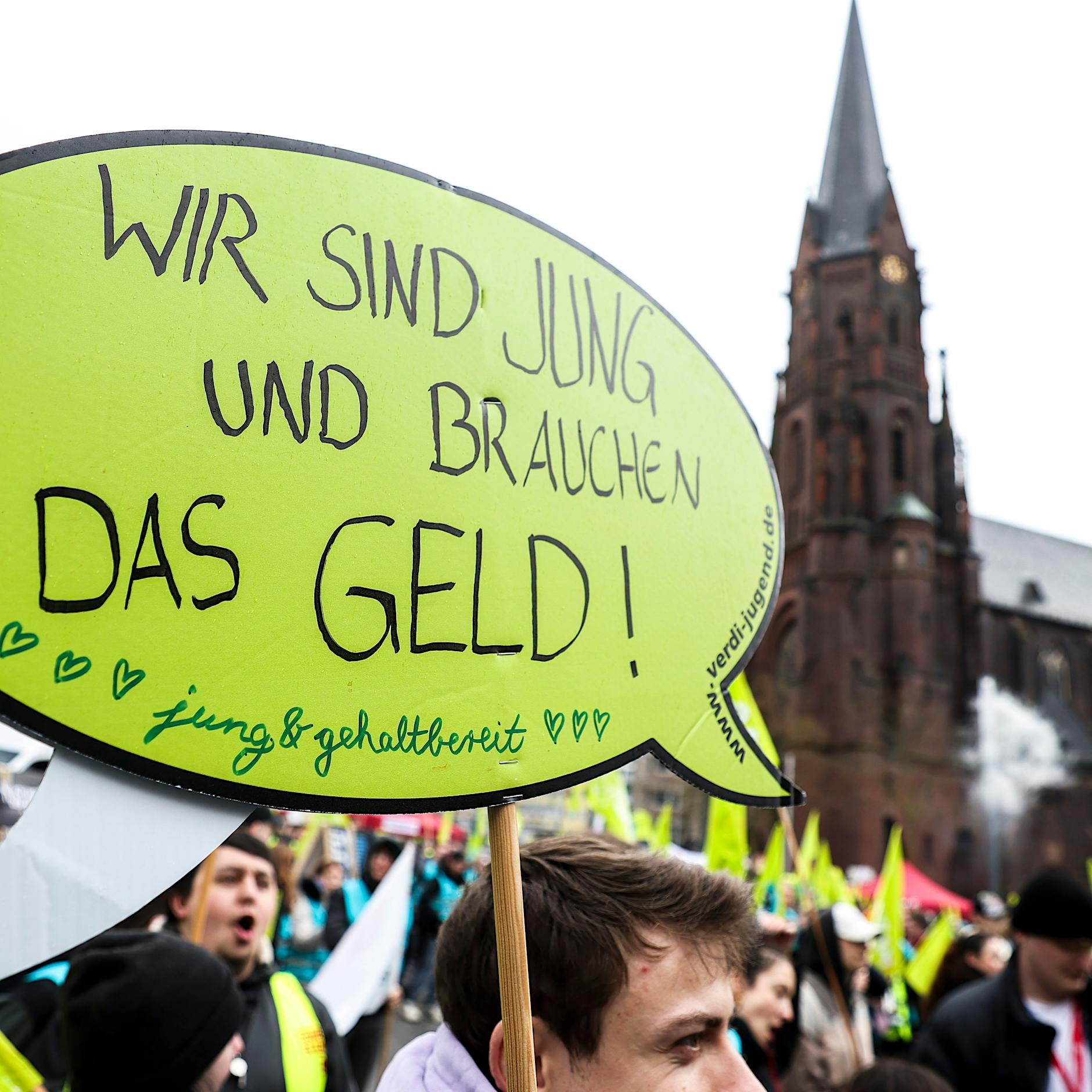 Uni Hamburg: Asta rät von Studium an eigener Hochschule ab