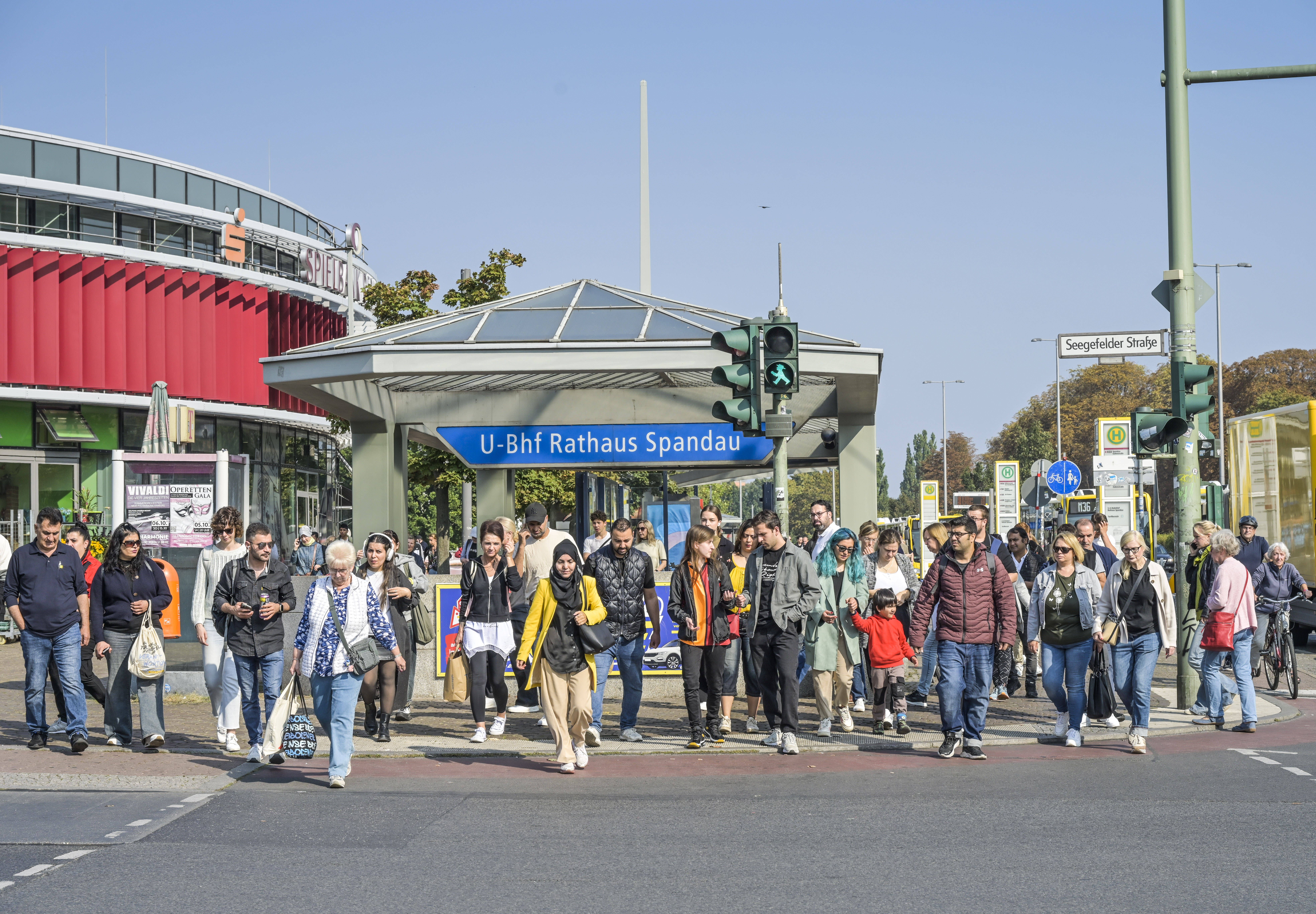 Schuldneratlas 2025: Alarmierende Zahlen über Berlins Verschuldung!