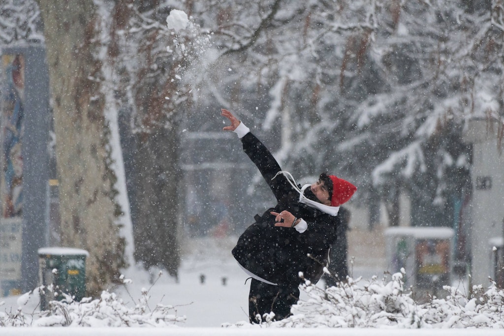 Gefahren-durch-Eis-und-Schnee-Was-Sie-jetzt-wissen-sollten-