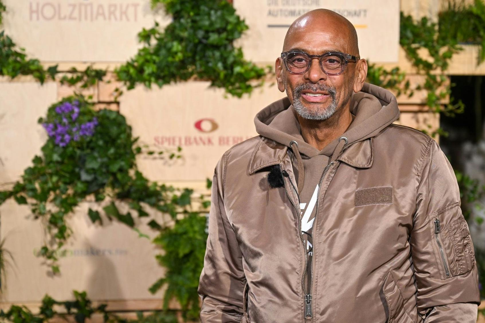 „Ich bin ein alter, schwarzer, schwuler Ossi“: Pierre Sanoussi-Bliss nimmt selten ein Blatt vor den Mund.