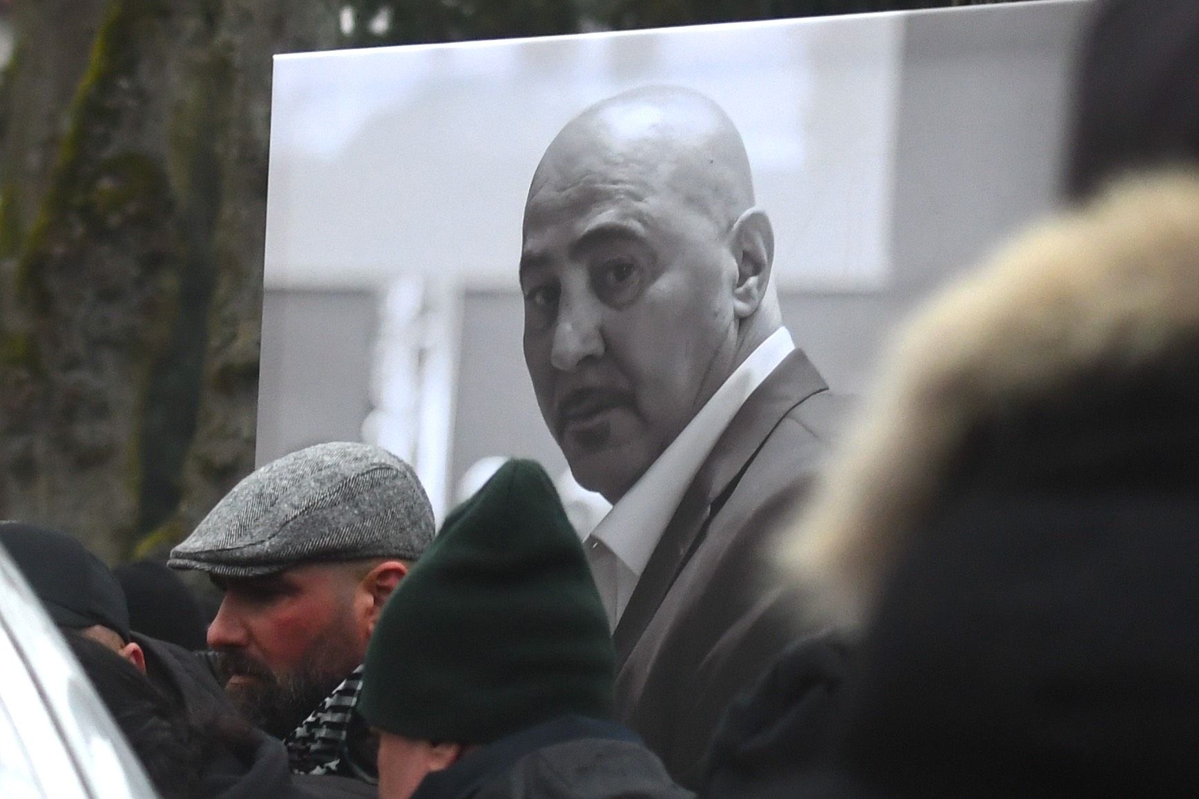 „Würdevoller Ablauf“: So rechtfertigt die Polizei den Großeinsatz bei Clan-Beisetzung