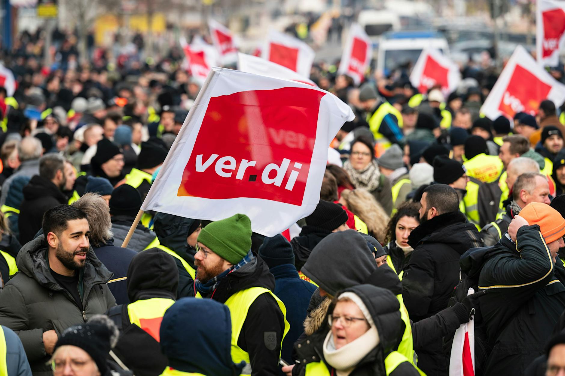 Streiks bei Kitas und Schulen – und auch bei der BVG droht Chaos