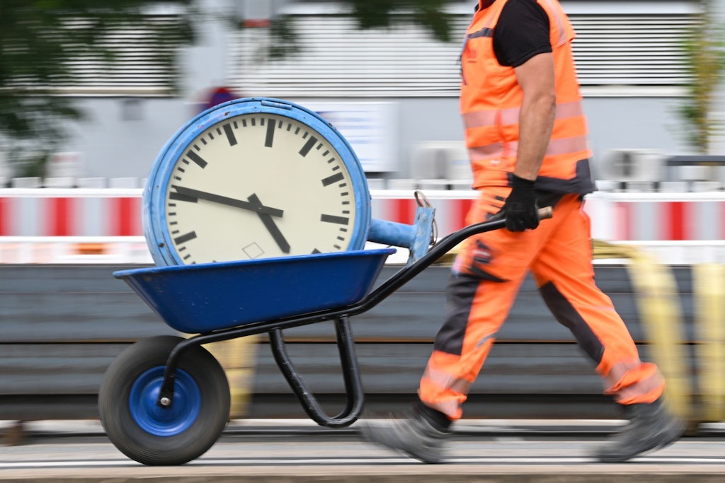 Neue Tourismusstrategie sieht flexiblere Arbeitszeiten vor: „Wir sind bereit zu kämpfen“