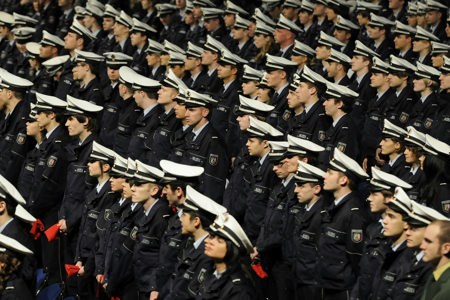 Polizeischüler trotz staatsfeindlicher Äußerungen weiter im Dienst