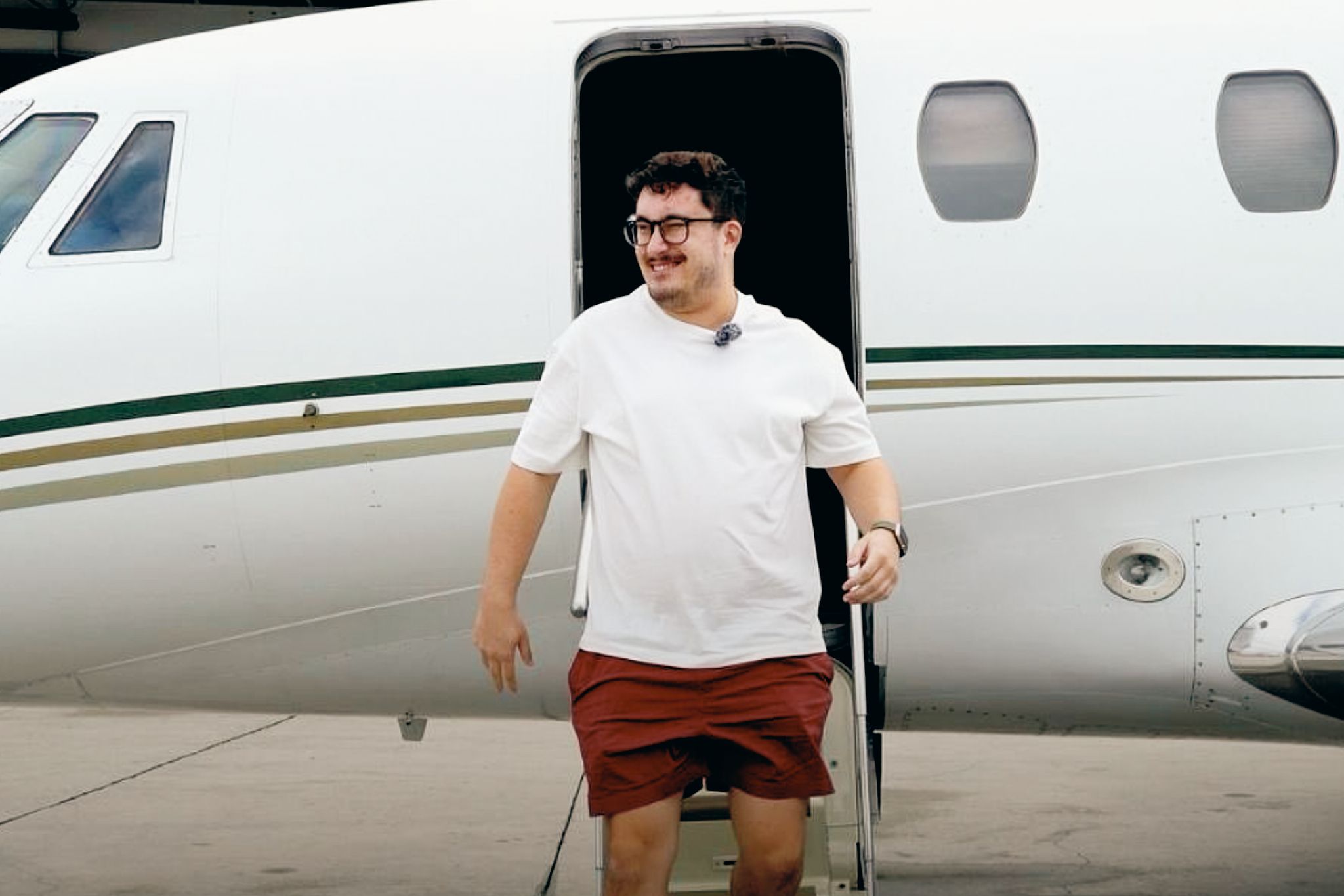 Caleb Hammer: Der Influencer, der dir mit dem Kontoauszug den Spiegel vorhält