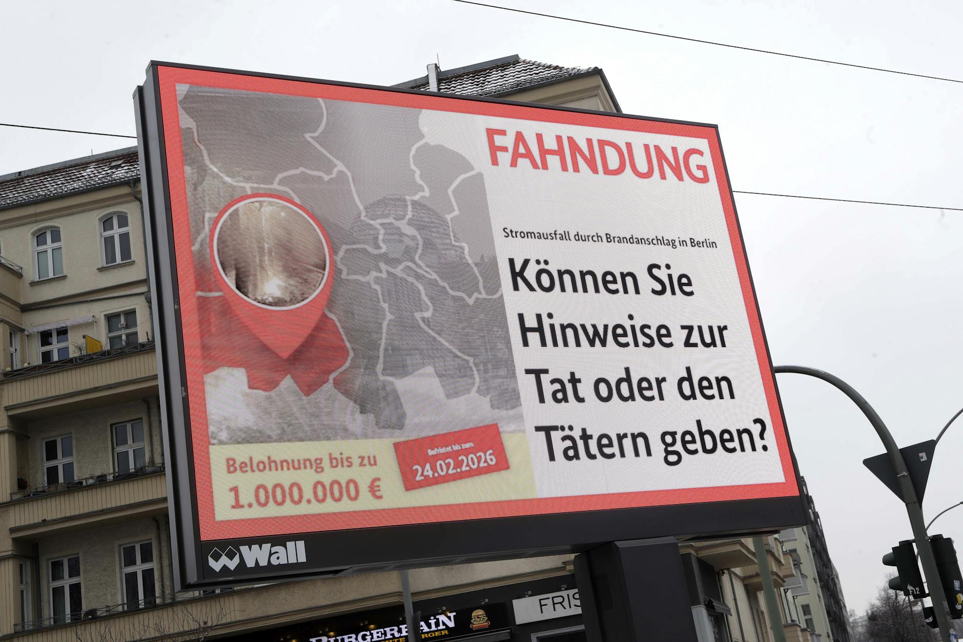 Mit solchen Plakaten fahndet das Bundeskriminalamt nach den Strom-Terroristen.