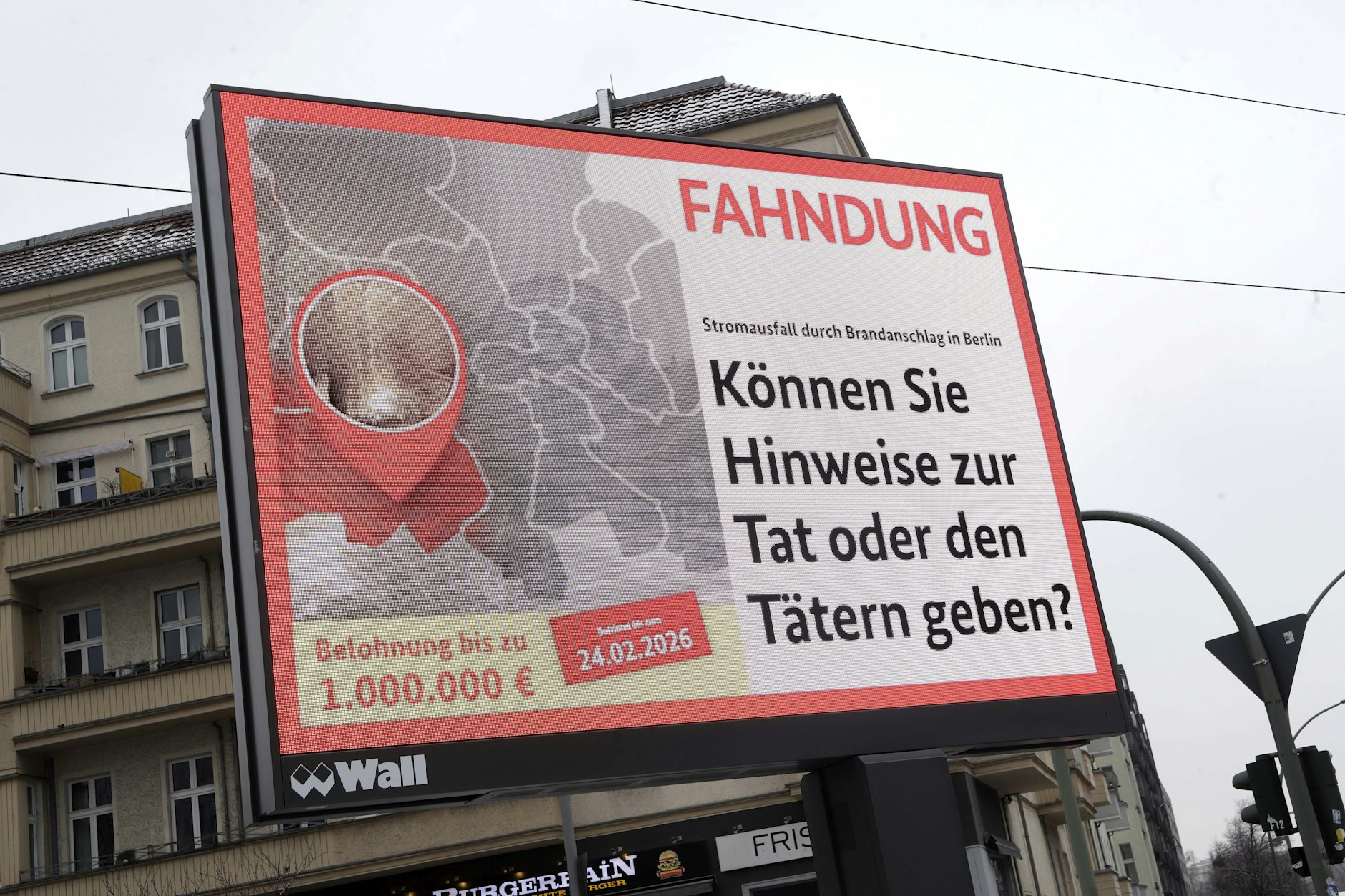 Mit solchen Plakaten fahndet das Bundeskriminalamt nach den Strom-Terroristen.