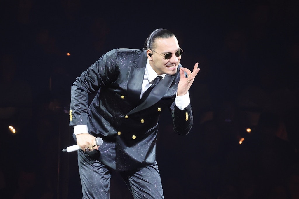 Apache 207 in der Uber-Arena: Den schubst man nicht von der Bettkante