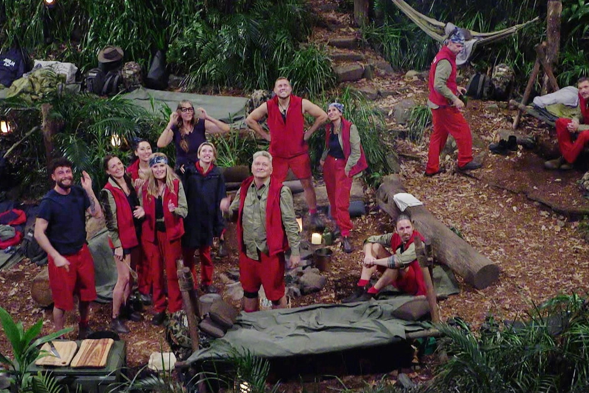 Vier von zwölf Dschungelcamp-Kandidaten waren für die Prüfung gesperrt.