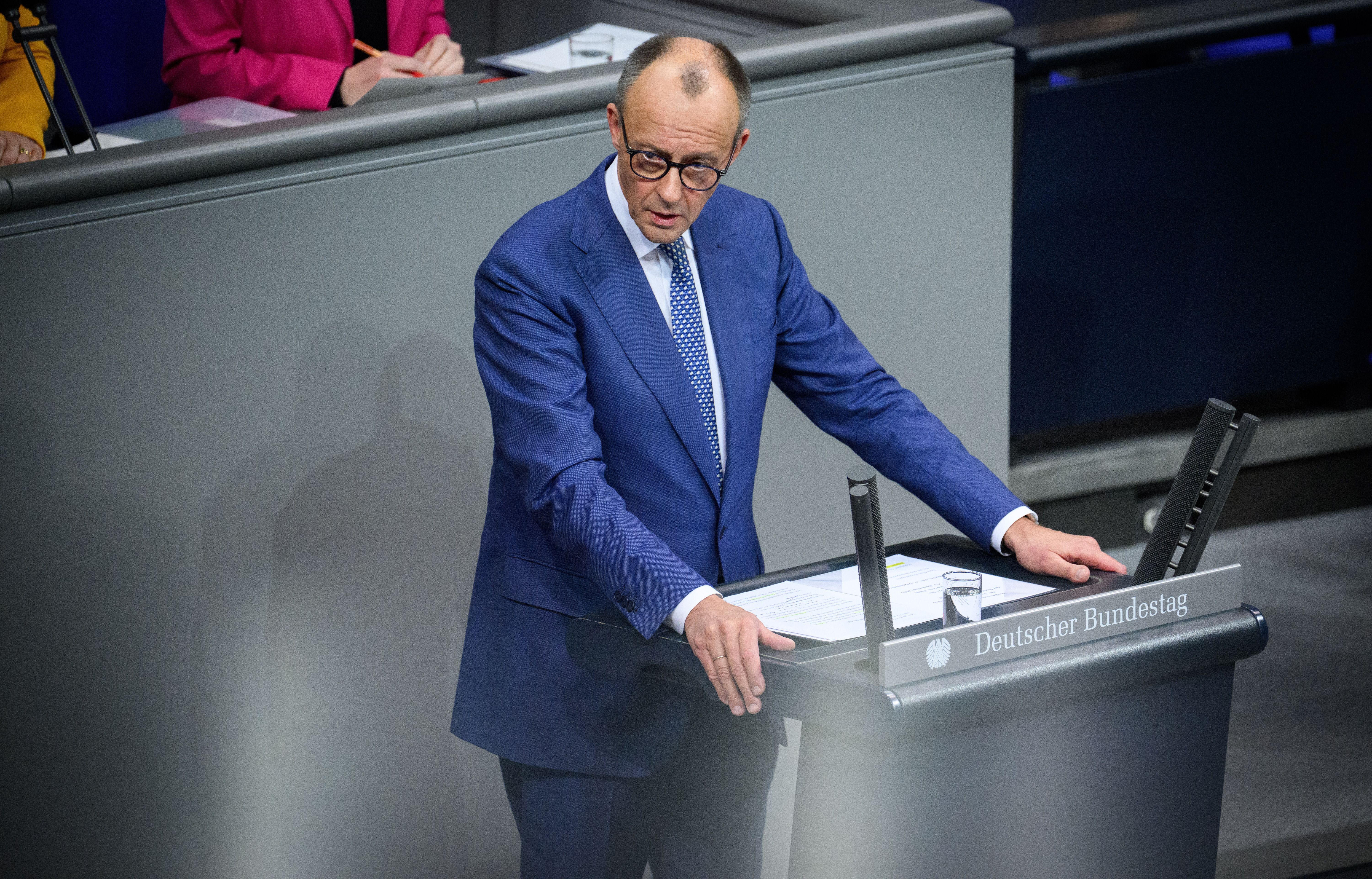 Image - Live: Bundeskanzler Merz gibt Regierungserklärung ab - Beziehungen zu den USA