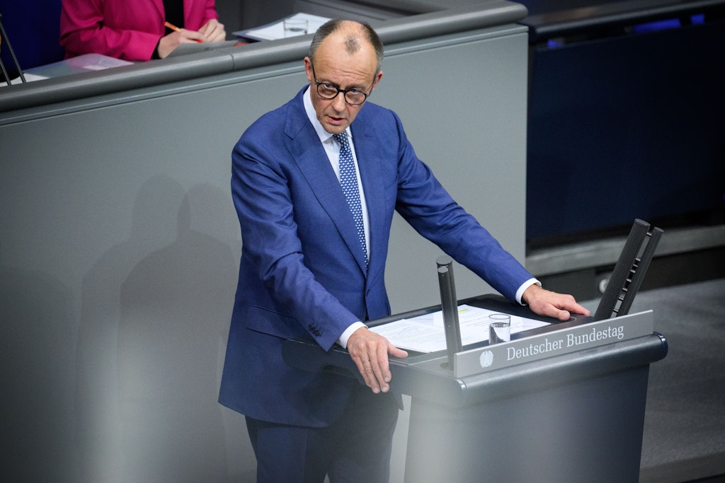 Live: Bundeskanzler Merz gibt Regierungserklärung ab - Beziehungen zu den USA