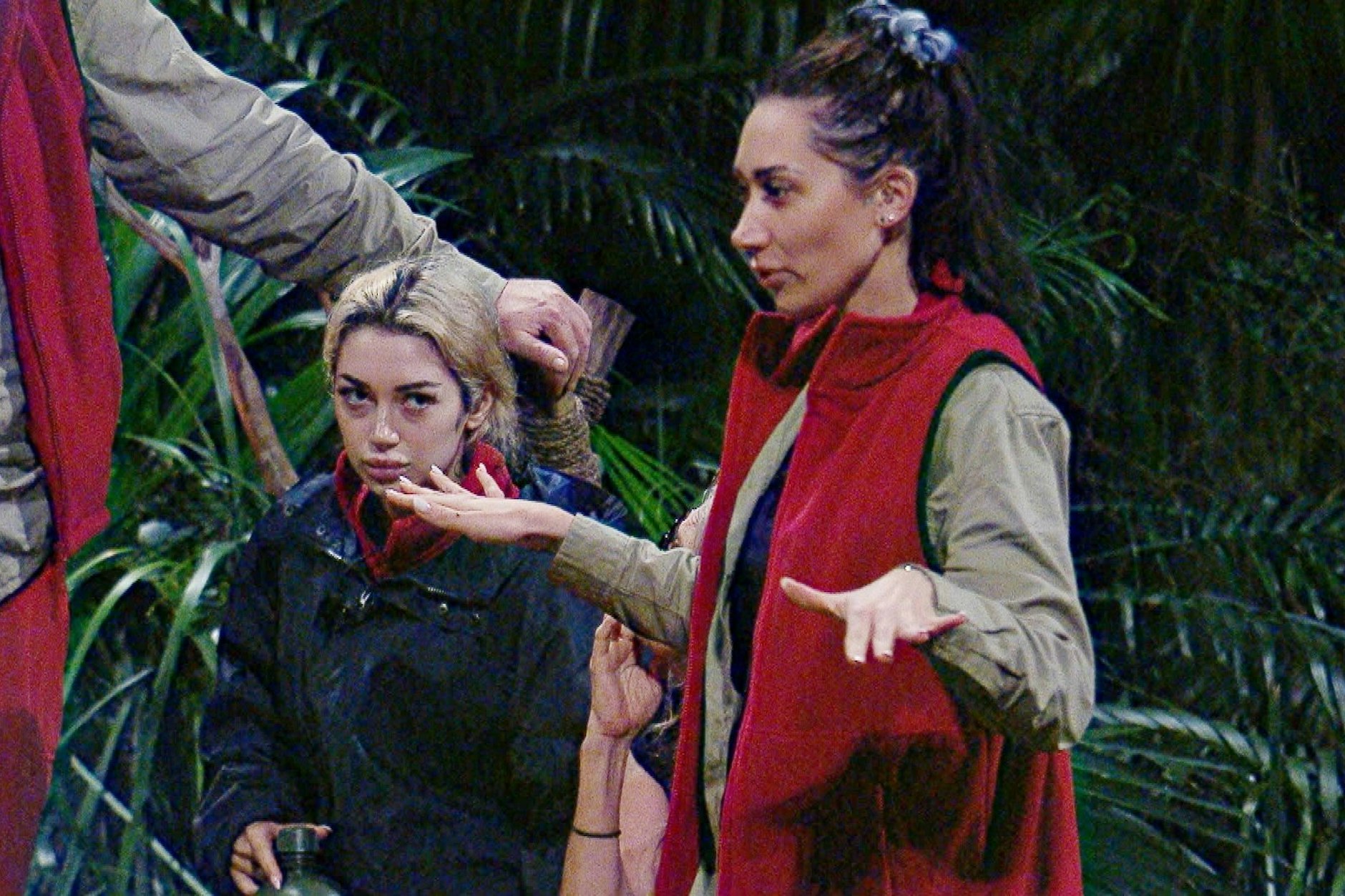 Samira Yavuz darf nicht zur Dschungelprüfung, stattdessen muss Ariel schon wieder ran.