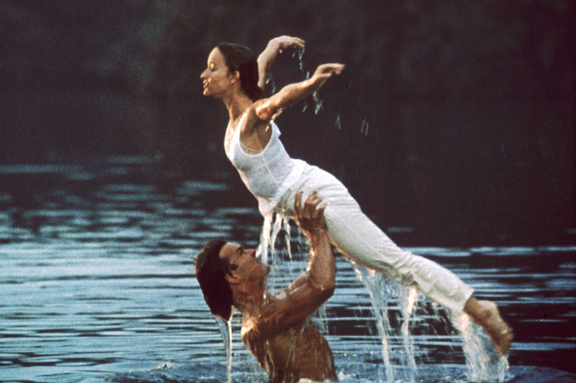 Patrick Swayze and Jennifer Greyn übten ihre berühmte Hebefigur in „Dirty Dancing“ im Wasser.