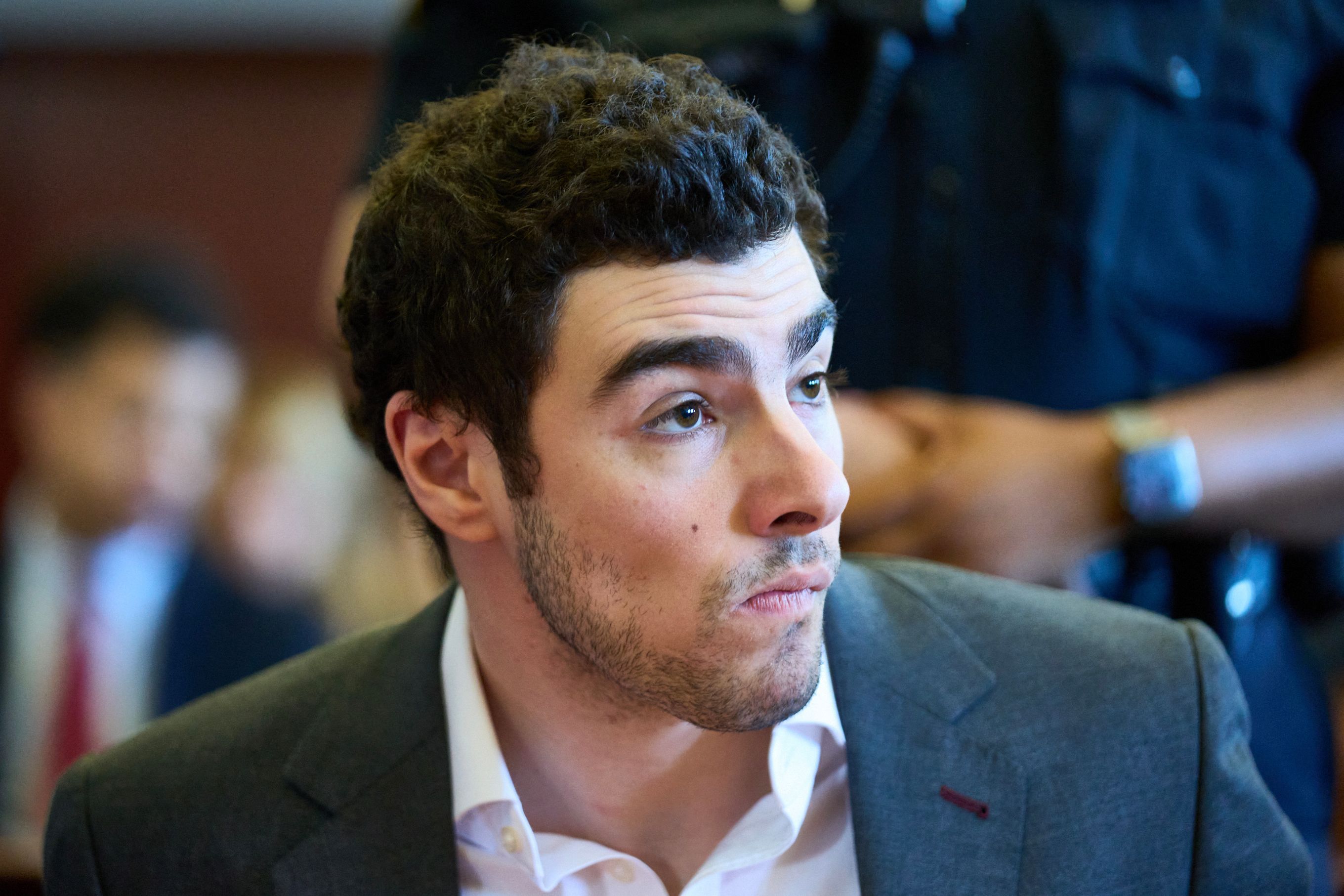 Image - Mann mit Pizza-Schneider wollte offenbar Luigi Mangione aus Gefängnis befreien