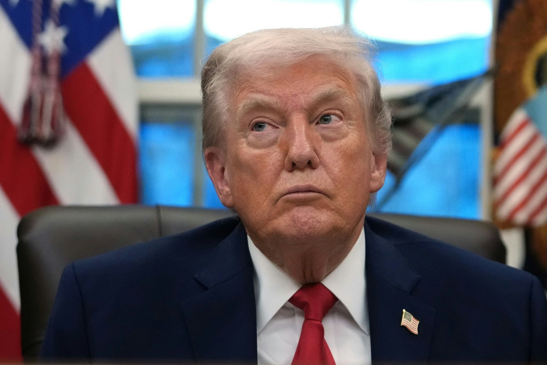 À quel point la relation entre Jeffrey Epstein et le président américain de l'époque, Donald Trump, était-elle étroite ?