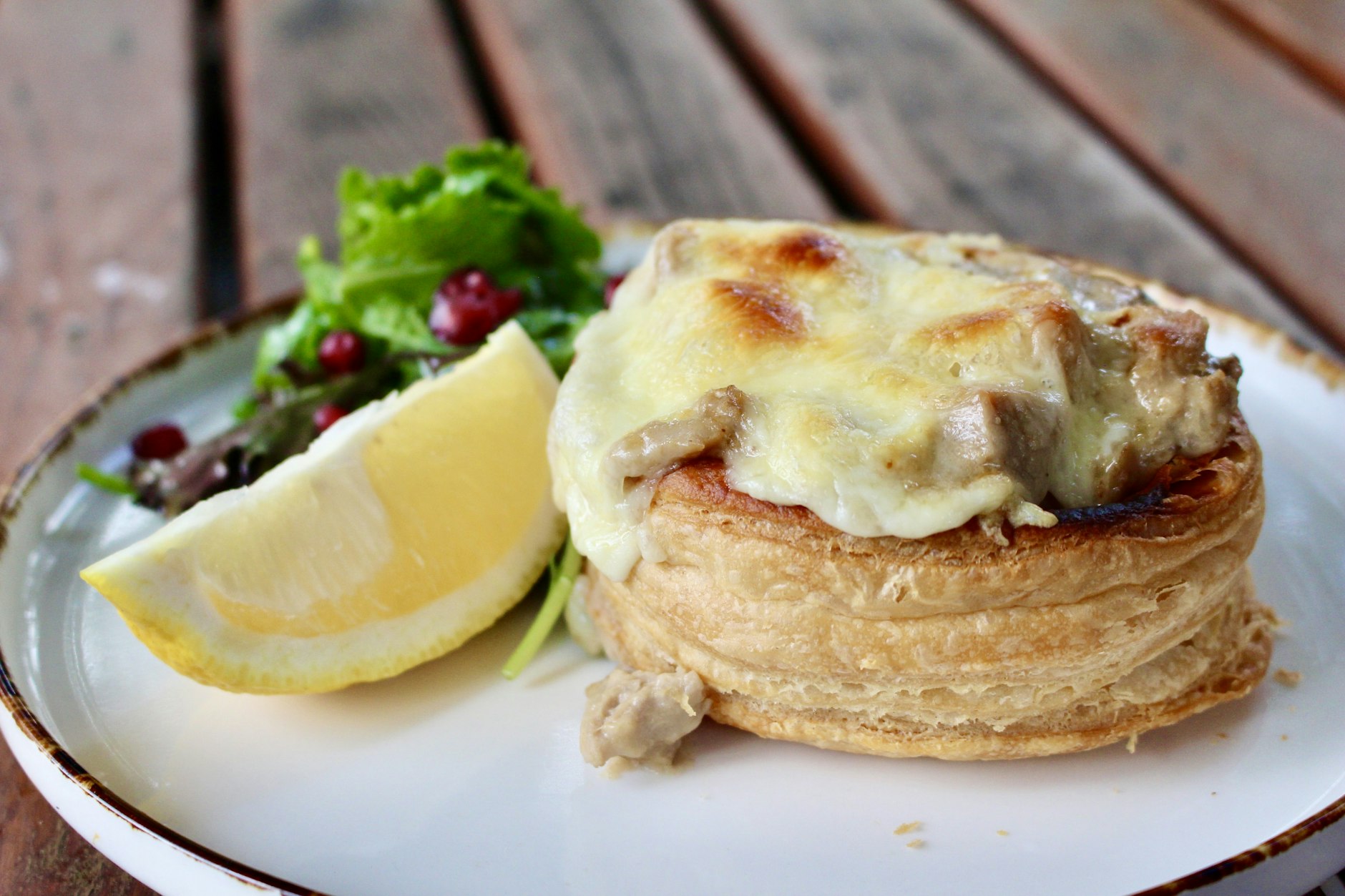 So viel Zeit muss sein: Würzfleisch im Eicheneck in Köpenick