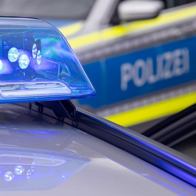 19-Jähriger wird in Schöneberg nach Café-Besuch angeschossen