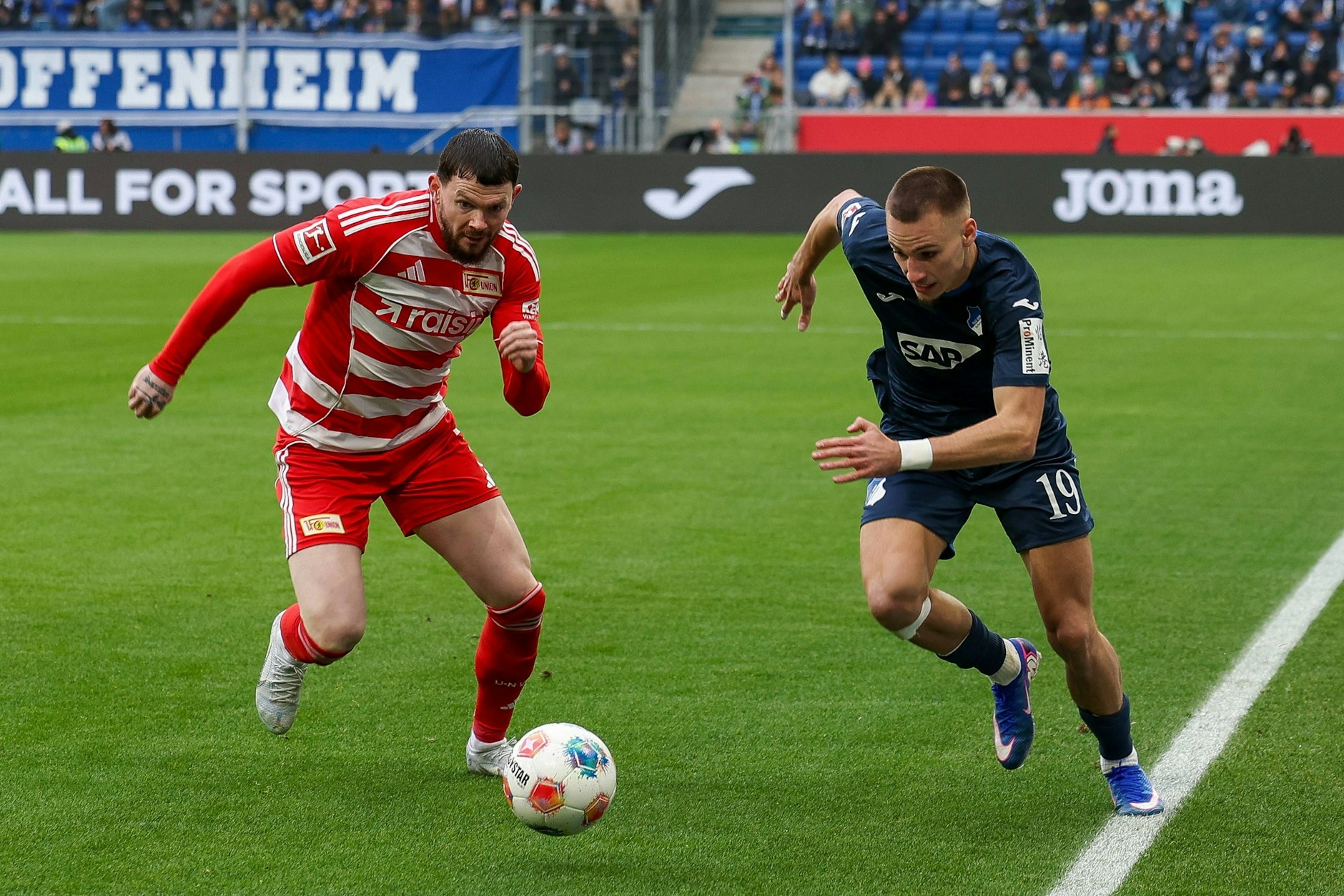 Oliver Burke (l.) war bei der Niederlage des 1. FC Union Berlin in Sinsheim fast komplett unsichtbar.