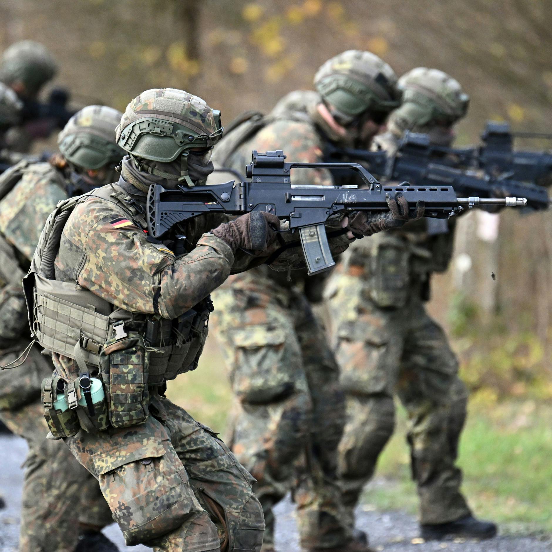 Image - „Eierkontrollgriff“ bei Musterung: Die Würde des Menschen bleibt unantastbar