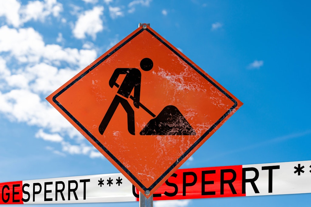 Wasserrohrbruch-untersp-lt-die-Greifswalder-Stra-e