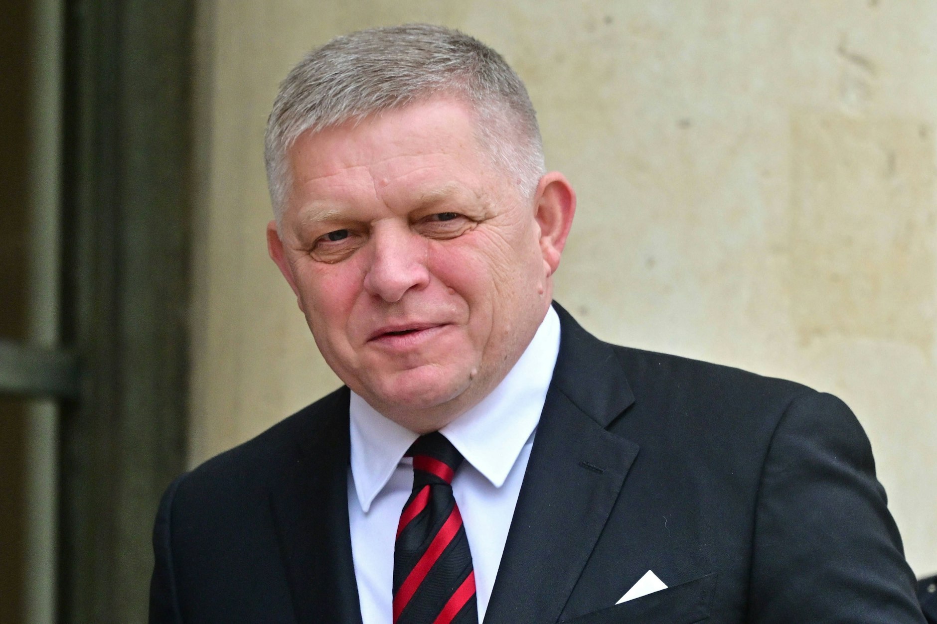 Robert Fico, der slowakische Premierminister, hat einen Sicherheitsberater entlassen.