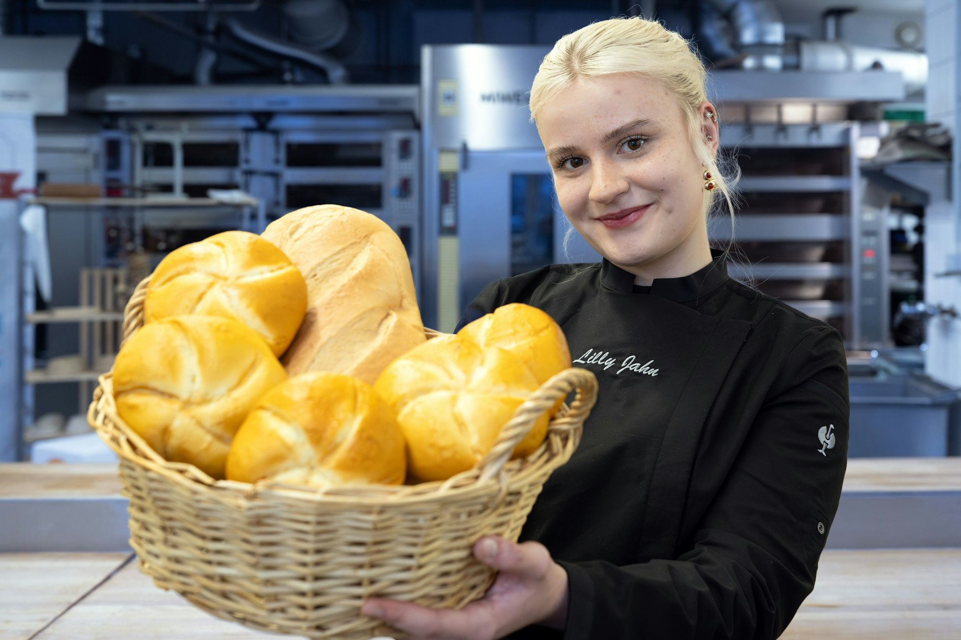 Die angehende Bäckermeisterin Lilly Jahn ist Deutsche Meisterin der Bäckerjugend.