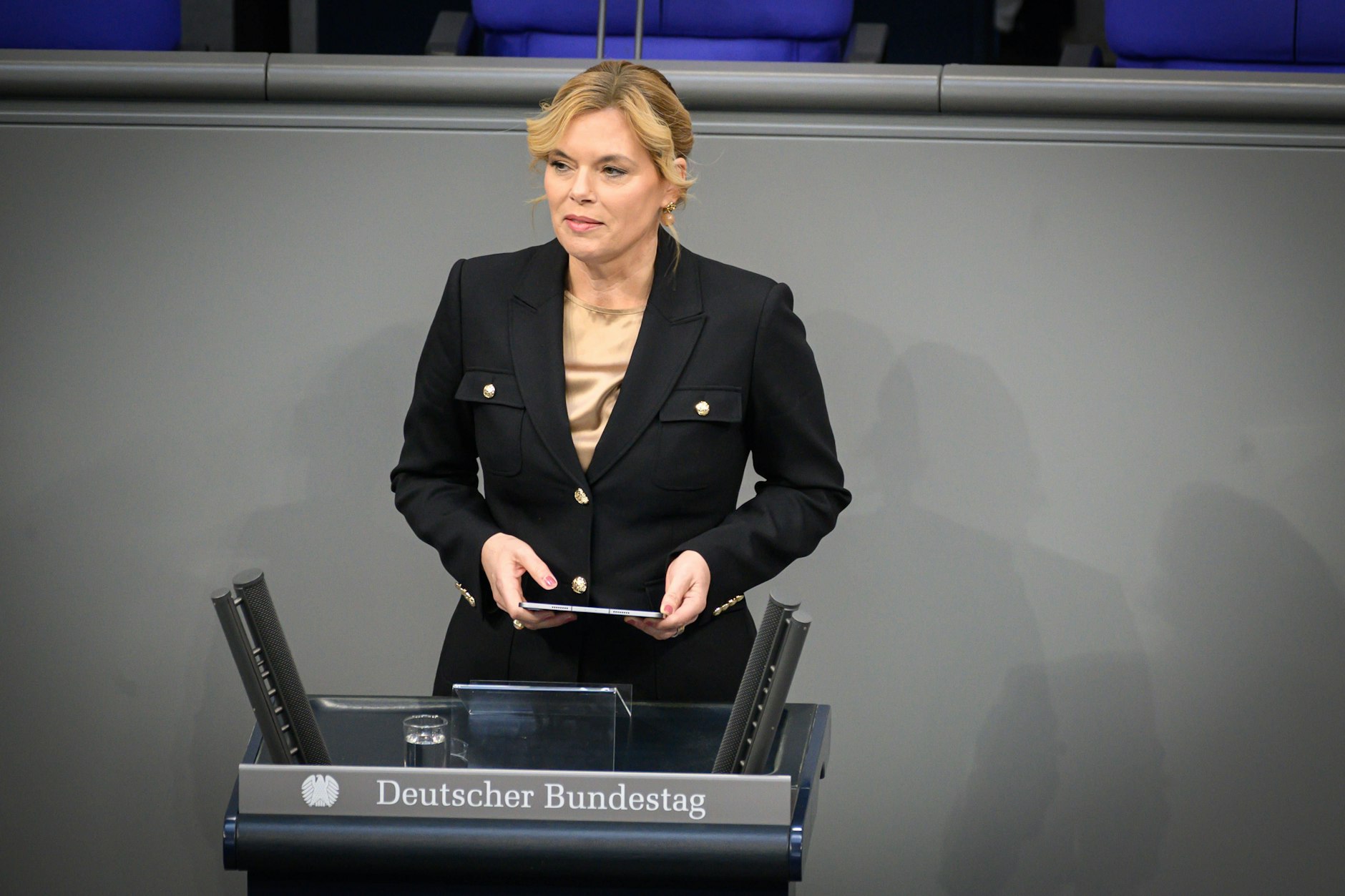 Julia Klöckner (CDU) kritisiert den öffentlich-rechtlichen Rundfunk.
