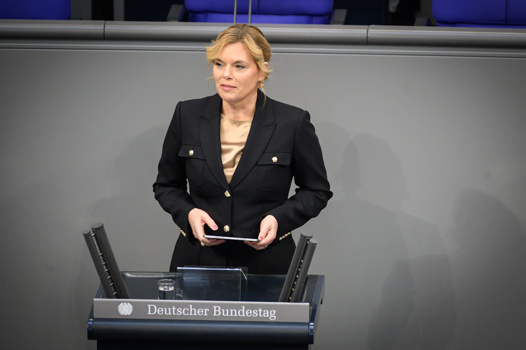 Julia Klöckner kritisiert ARD und ZDF: Mehr Selbstreflexion nötig