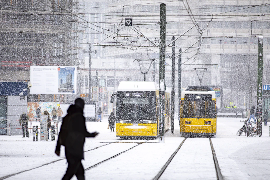 Berliner ärgern sich über BVG-Streik: „Nicht wiedergutzumachender Irrsinn“
