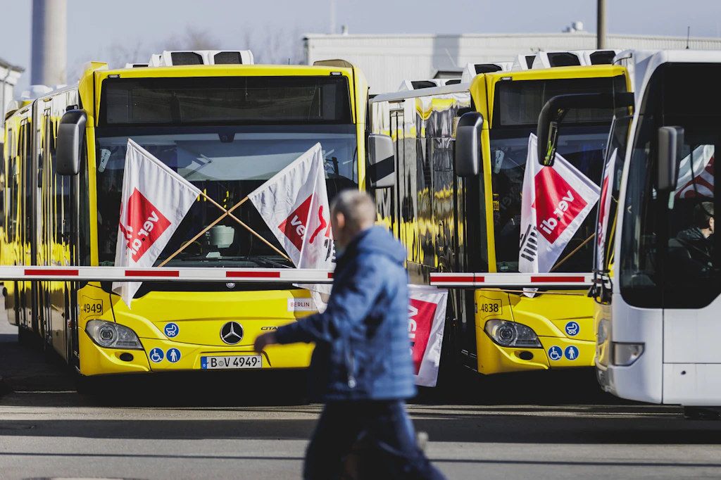 Streik bei der BVG am Montag: Wie Sie trotzdem ans Ziel kommen