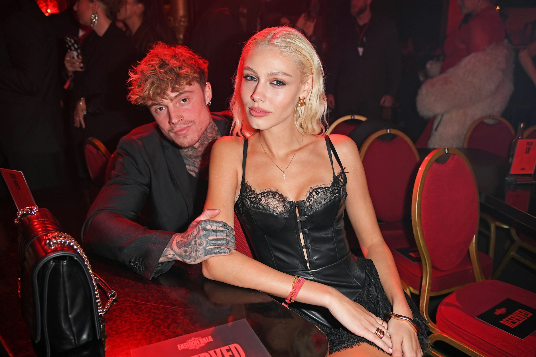 Samuel Dohmen mit Freundin Daniela Djokic im September 2025.