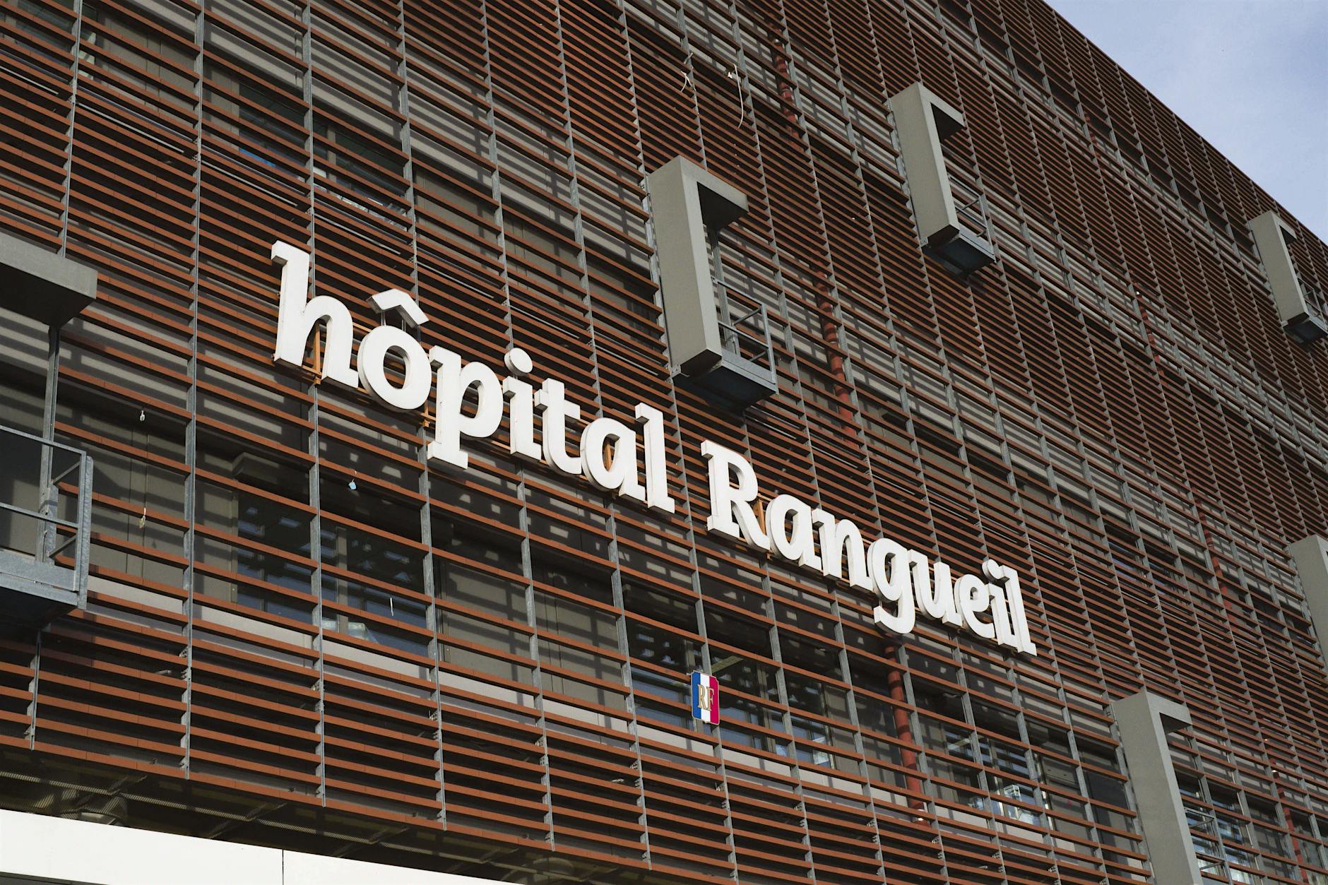 Mann mit deutscher Granate im Po löst Großeinsatz in Klinik aus