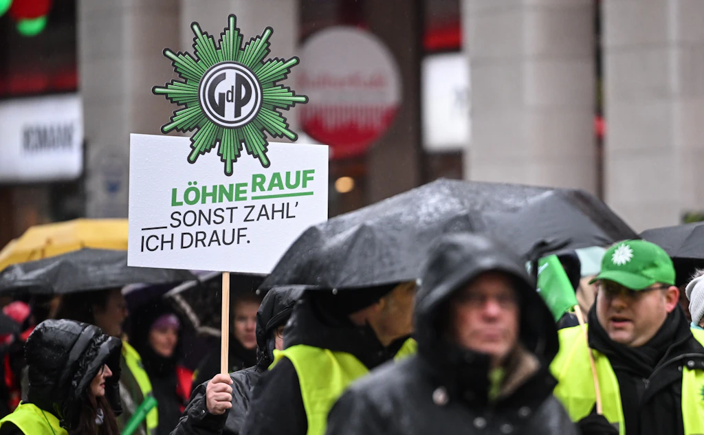 Tarifverhandlungen festgefahren: Nächster Warnstreik am 11. Februar angekündigt