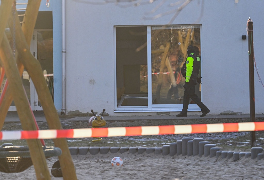 Kind-5-stirbt-in-Kita-Adlerk-ken-Familie-verl-sst-Wohnung